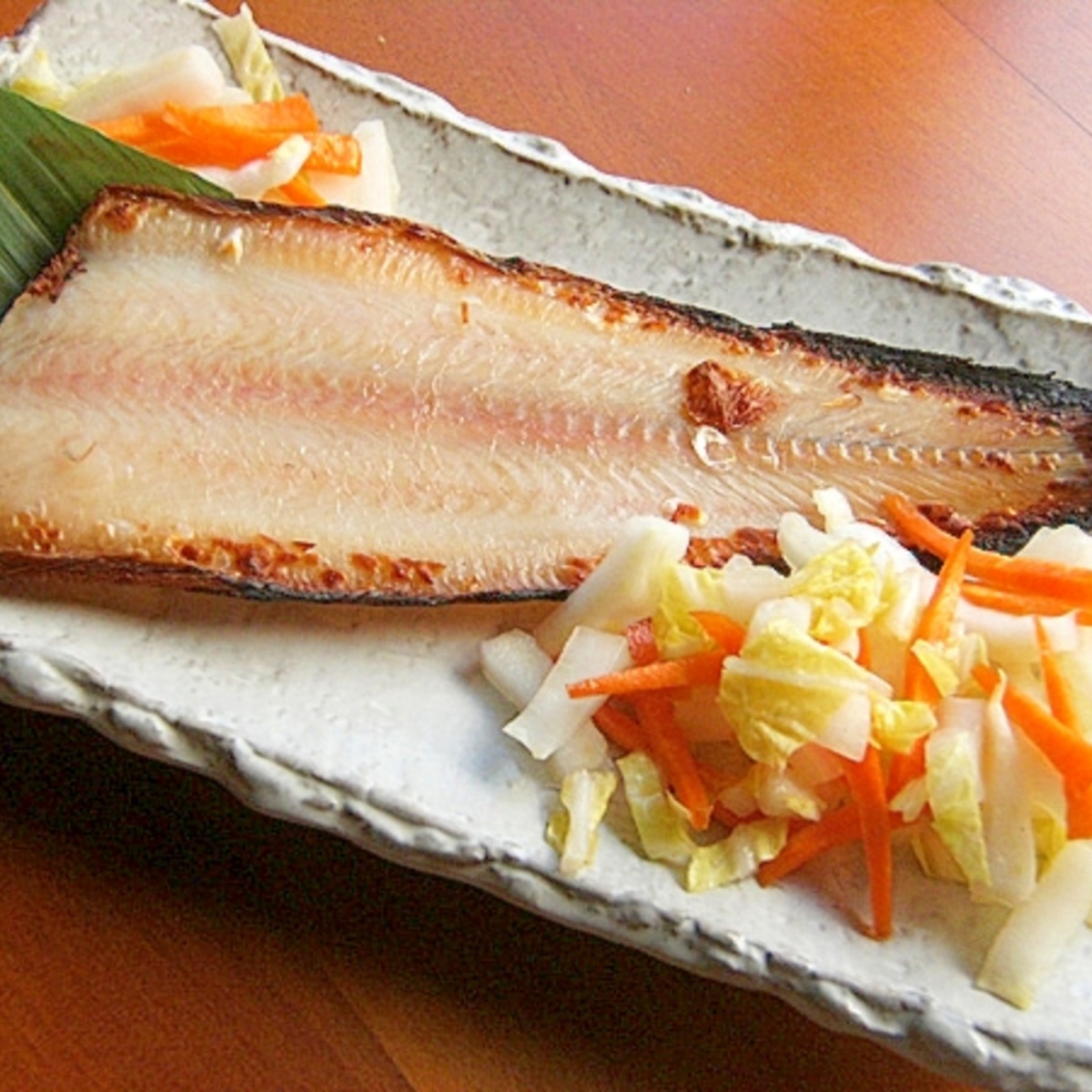 生野菜添えでヘルシー 赤舌ひらめの味噌漬け焼き レシピ 作り方 By ジョン リーバス 楽天レシピ 生野菜添えでヘルシー 赤舌ひらめの味噌漬け焼き レシピ 作り方 By ジョン リーバス 楽天レシピ
